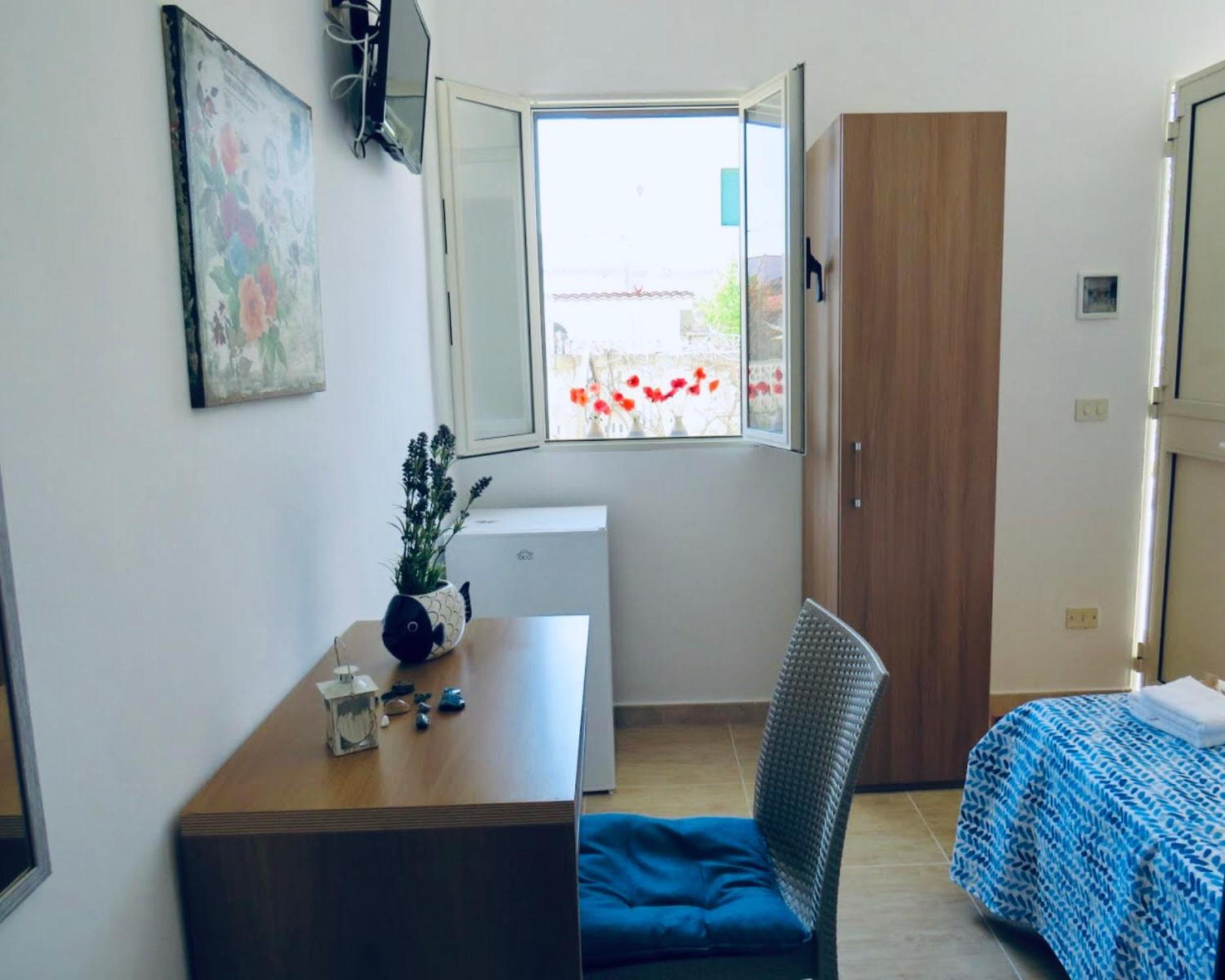 B&B Vento Del Mare San Pietro in Bevagna Bagian luar foto